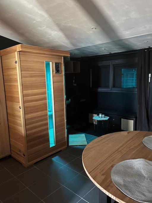 Suite Avec Sauna 36M² Niort Ngoại thất bức ảnh